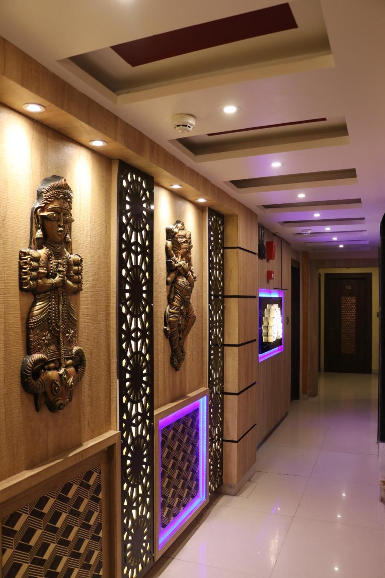 Hotel Mohar Residency