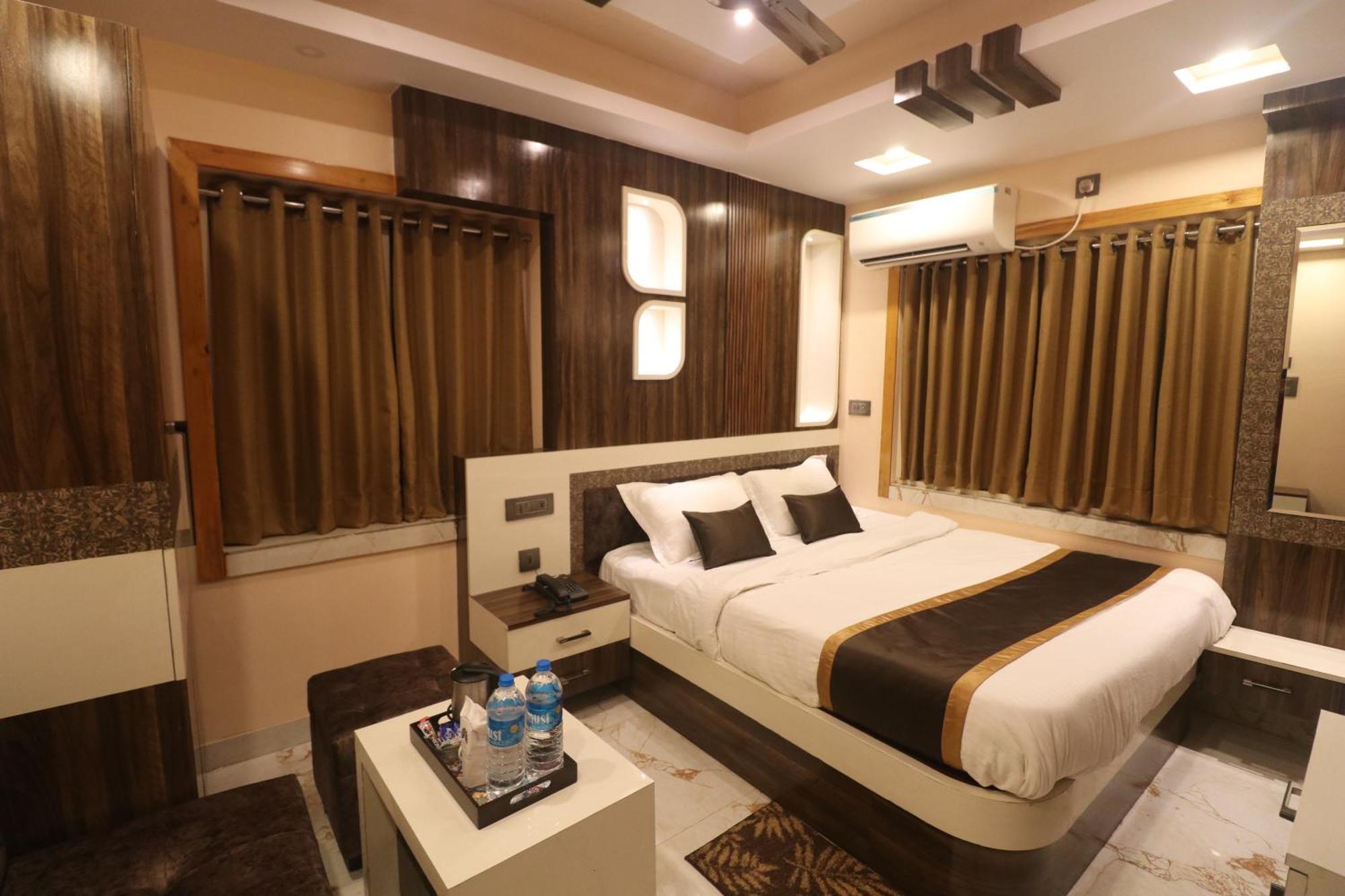 Mohar Residency Hotel 3*